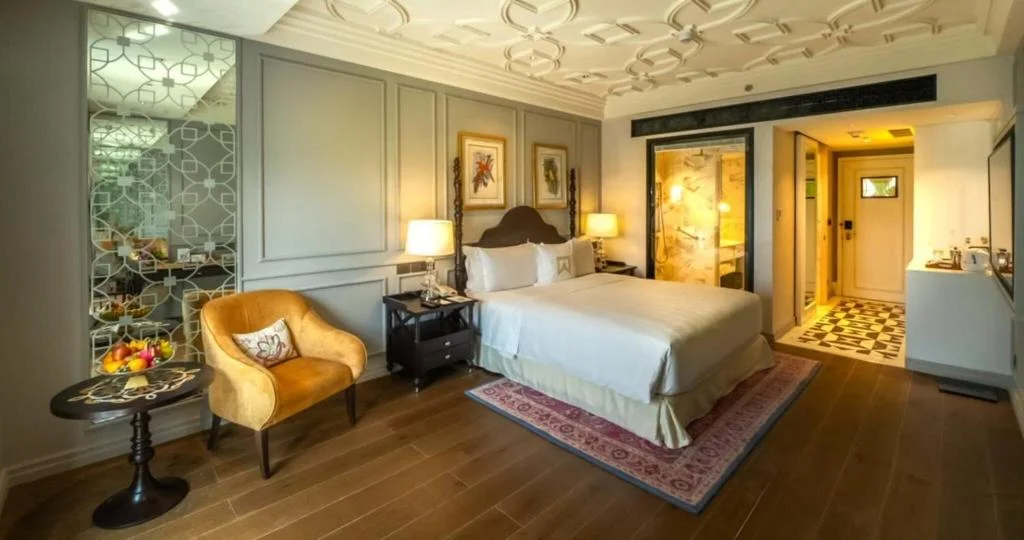 Queen Room with City View - Executive Club Exclusive, ITC Windsor, a Luxury Collection Hotel, Bengaluru