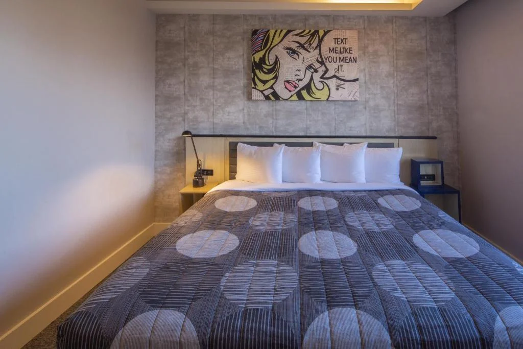 Superior King Room, Leon Hotel LES