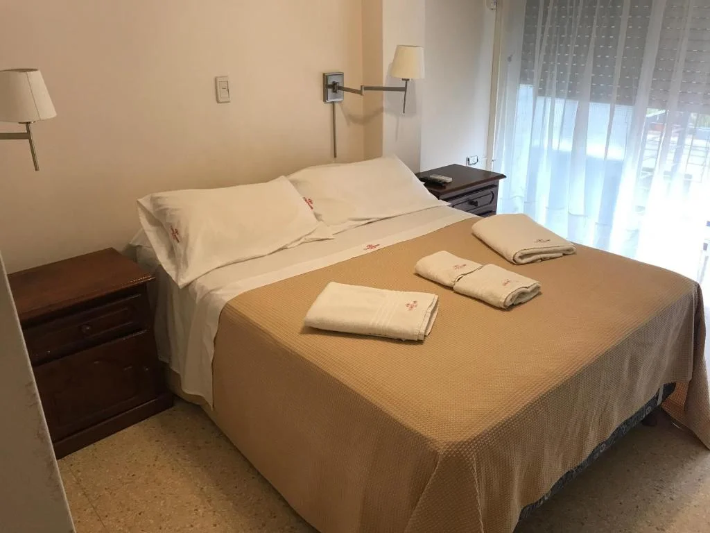 Large Single Room, Cordoba Inn Apart Hotel