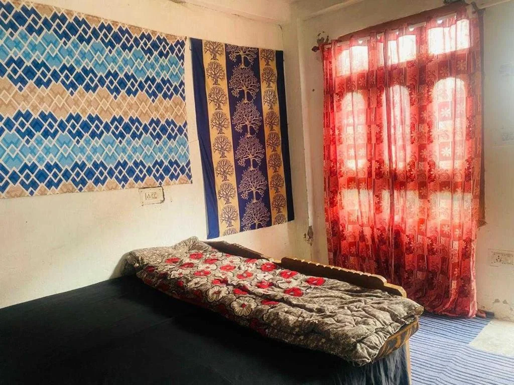 Triple Room with Mountain View, Shalom Cafe & Guesthouse