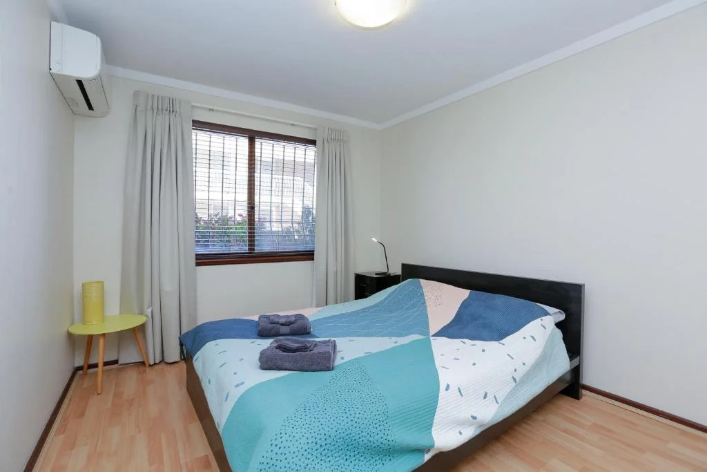 Deluxe Apartment, Parkline Apartments Perth