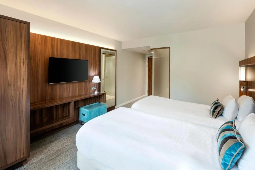 Twin Room, Courtyard by Marriott Edinburgh