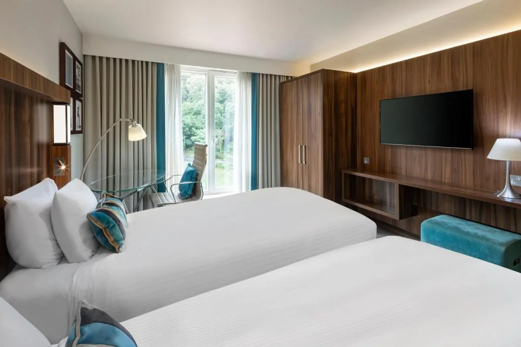 Premium Twin room, Guest room,  Twin/Single Bed(s), Courtyard by Marriott Edinburgh
