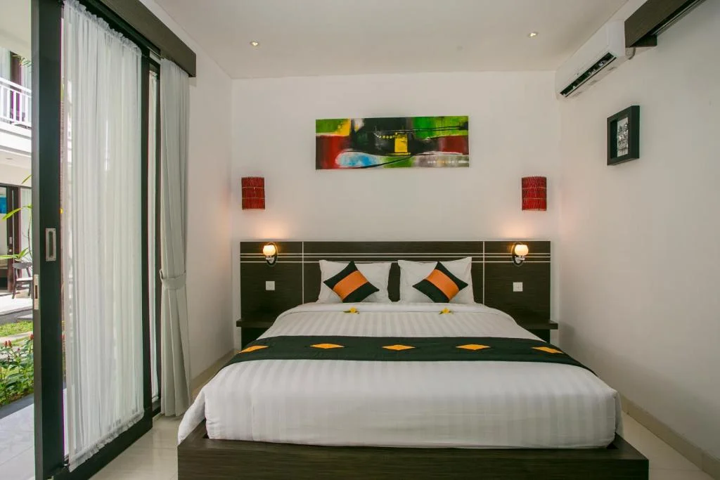 Deluxe Double or Twin Room with Bathtub, The Diana Suite
