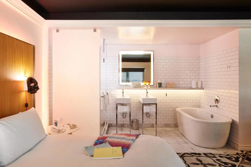 XXL Mama Suite Hollywood with Hills View, Mama Shelter Los Angeles