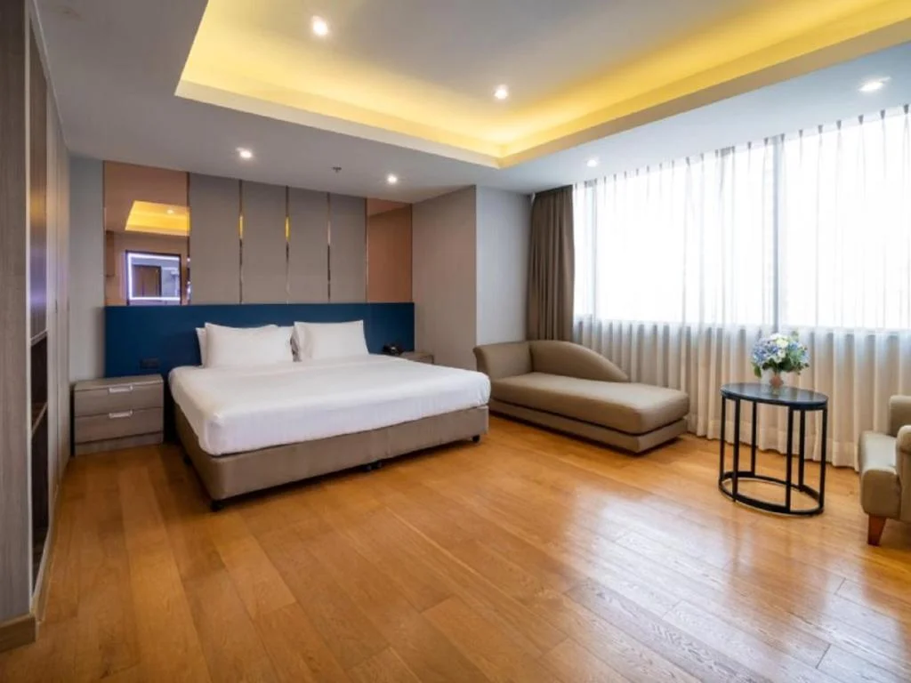 One-Bedroom King Suite, Rembrandt Residences Bangkok