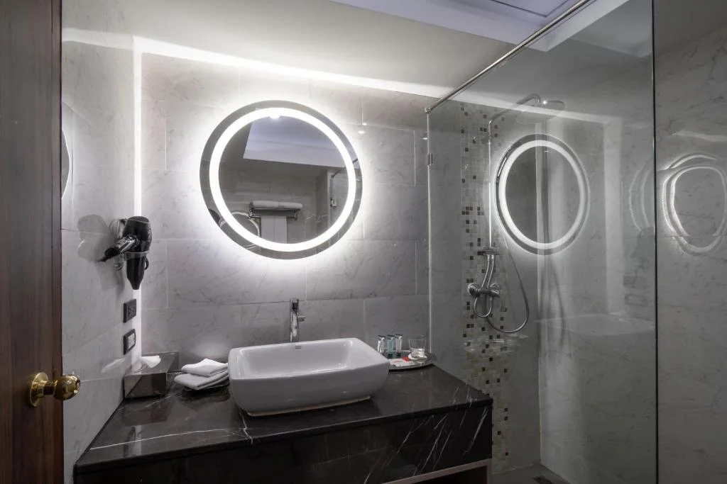  Premier Room, Rembrandt Residences Bangkok