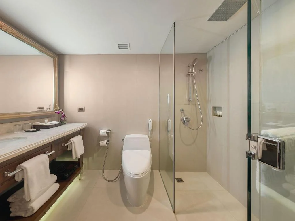 Club Premier Twin Room, Dusit Thani Manila