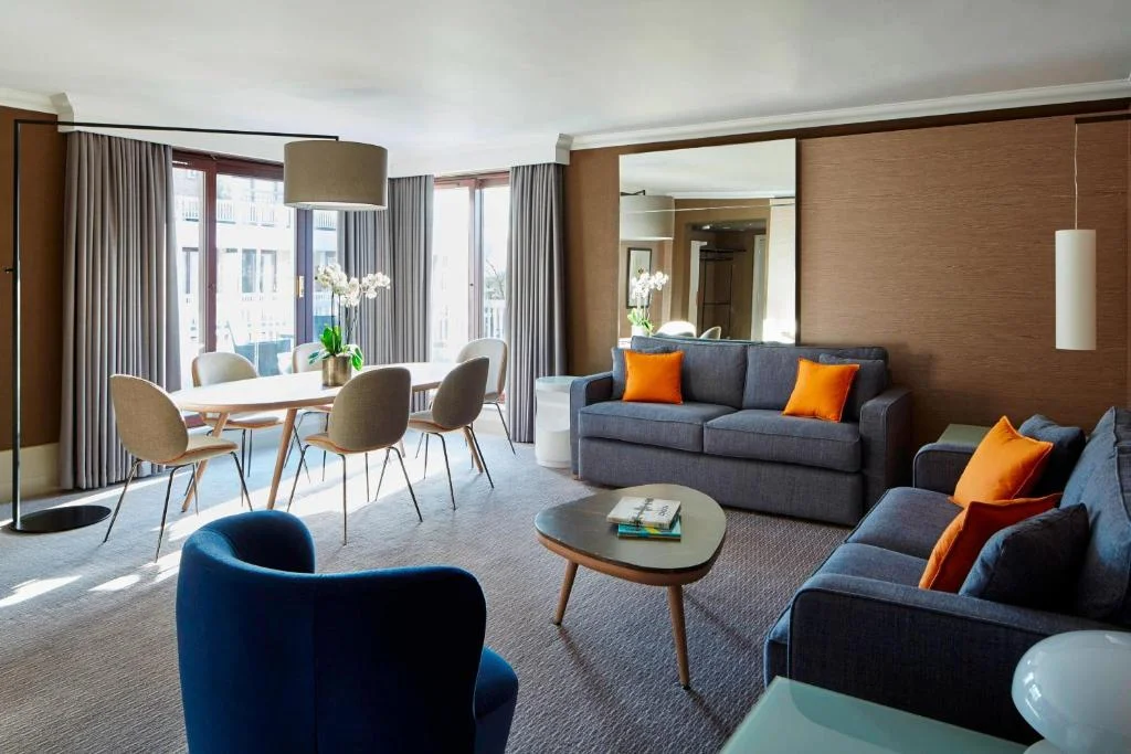 One-Bedroom Suite with Terrace - High Floor/Club Lounge Access, London Marriott Hotel Regents Park
