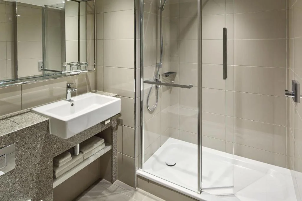 Superior Family Room with Balcony - High Floor, London Marriott Hotel Regents Park