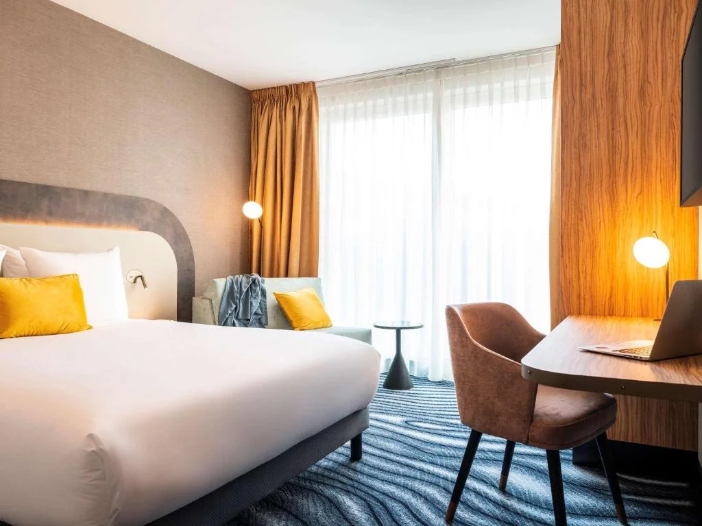 Superior Double Room with Sofa, Mercure Amsterdam North Station