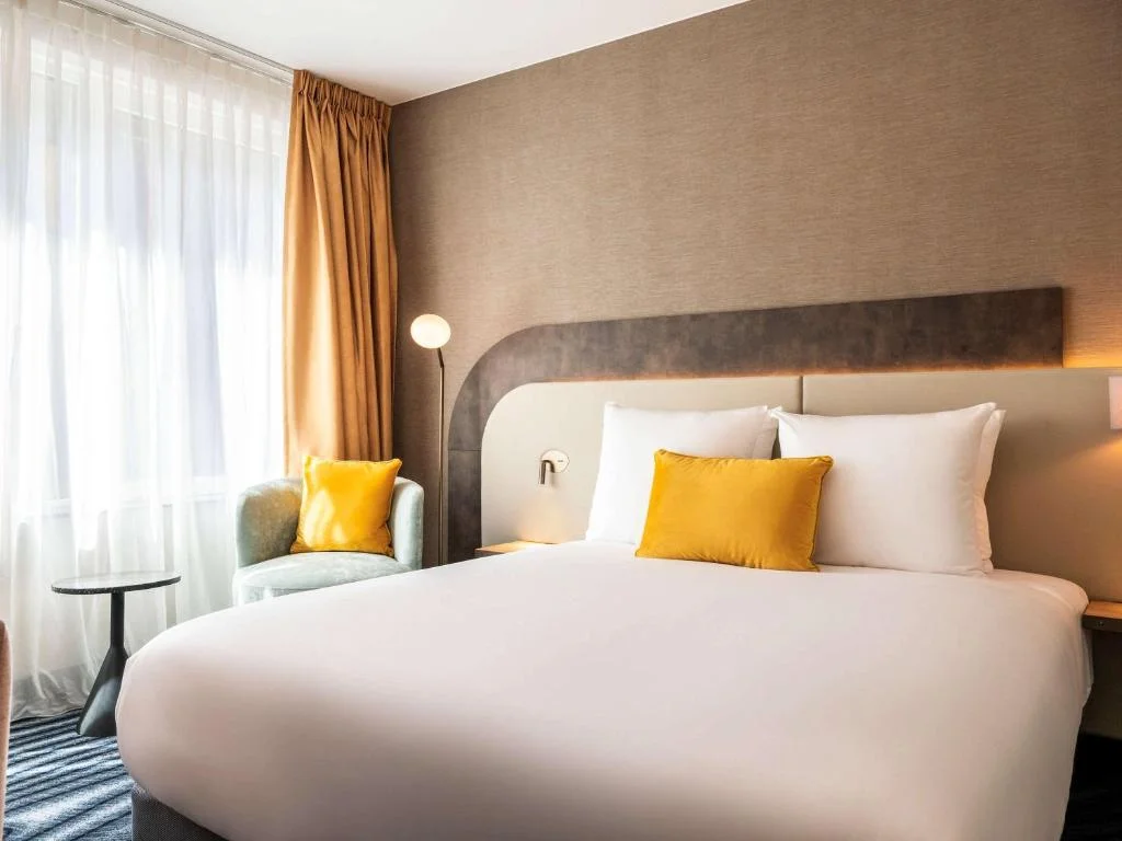 Standard Double Room, Mercure Amsterdam North Station