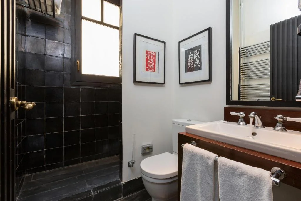 Double or Twin Room, Hotel Market