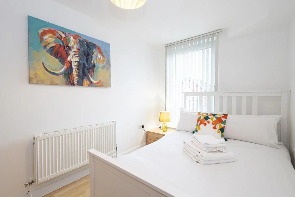 Deluxe Apartment, Withington Apartments