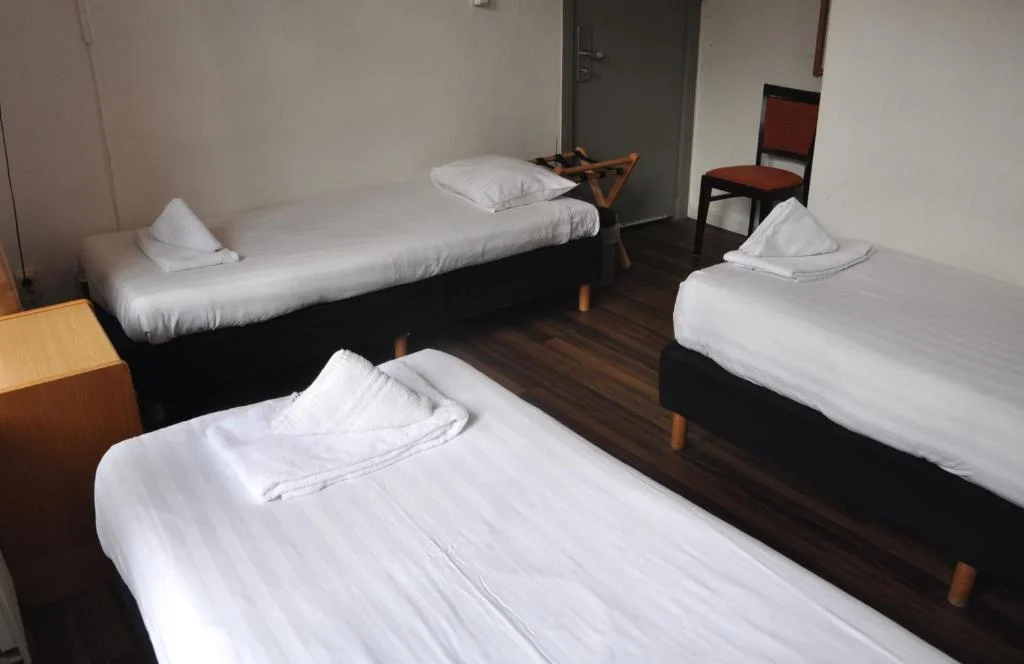 Triple Room Top Floor, Hotel Amsterdam Inn