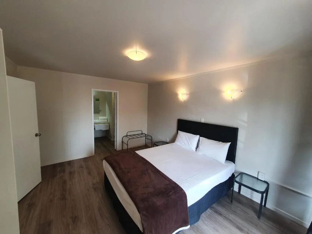 Family Suite (4 Adults), Ascot Epsom Motel