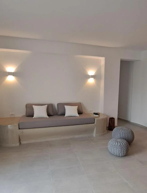 Heart Plunge Pool Suite, Pegasus Suites & Spa