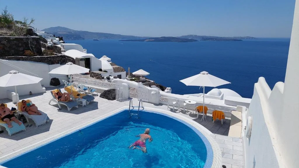 Superior One Bedroom Apartment with Caldera View, Olympic Villas