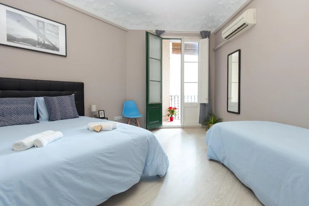 Apartment, Key Barcelona HOUSING (Carrer Girona)