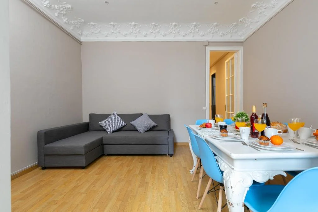 Superior Apartment, Key Barcelona HOUSING (Carrer Girona)