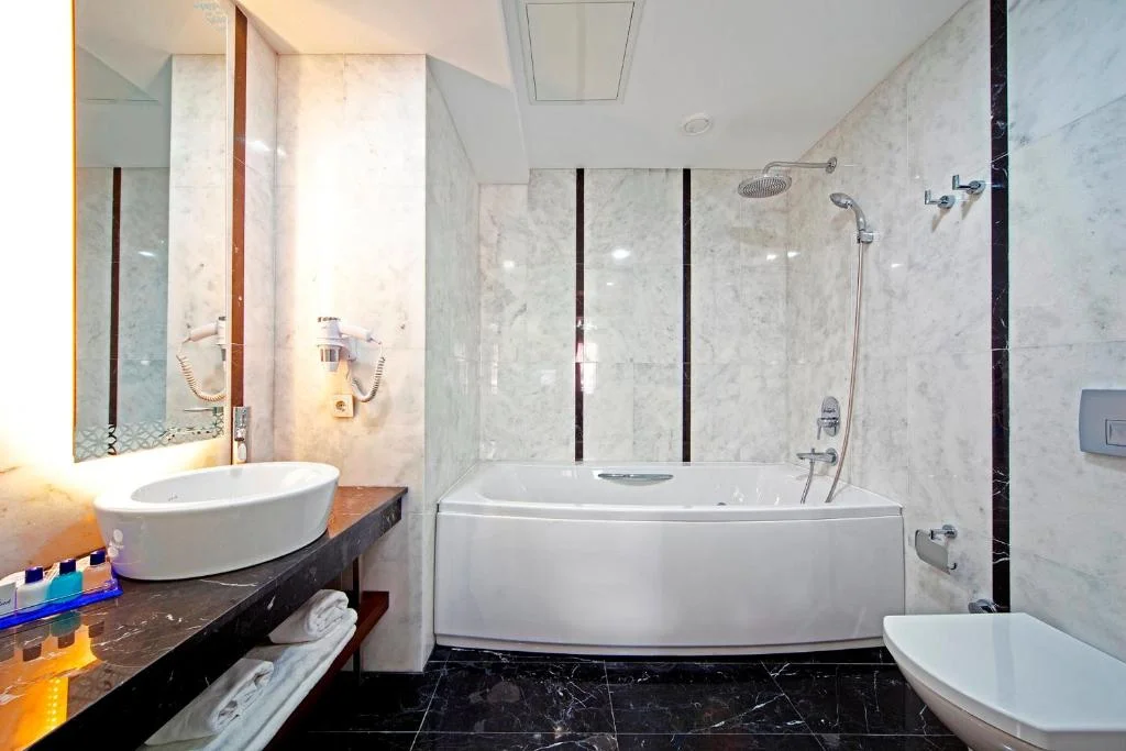 Junior Suite (2 Adults), Azade Suites