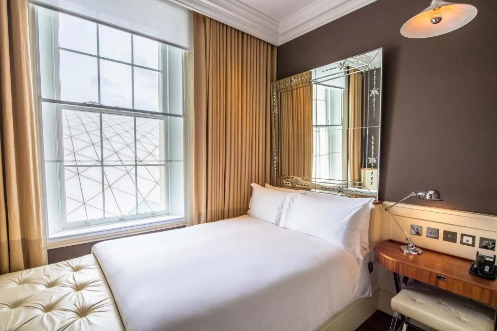 Couchette, Guest room, 1 Double, Great Northern Hotel, A Tribute Portfolio Hotel, London