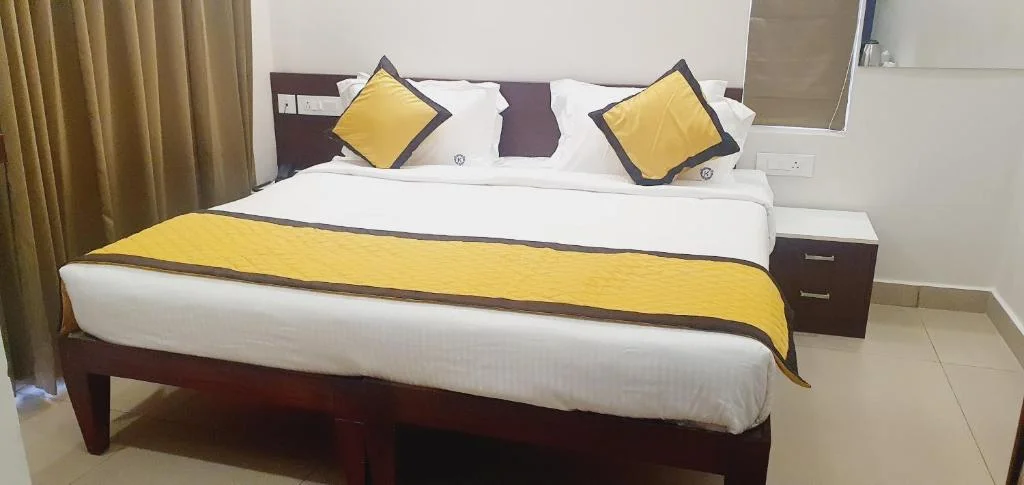 Superior King Room, K Grandeur Hotels