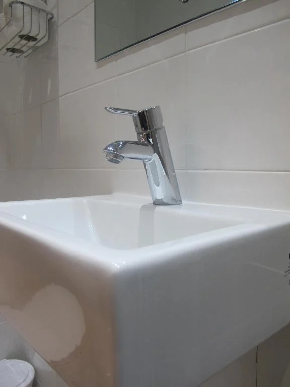Double Room with Shared Bathroom, Alhambra Hotel