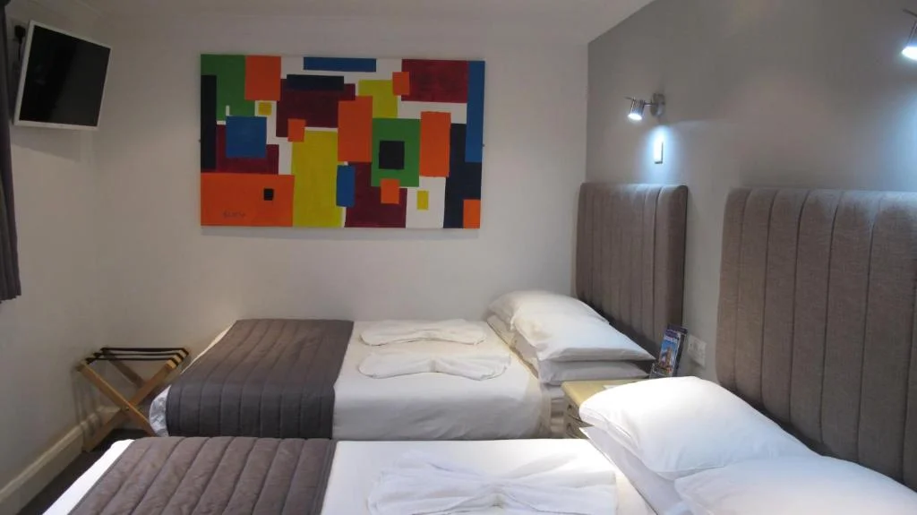 Quadruple Room, Alhambra Hotel