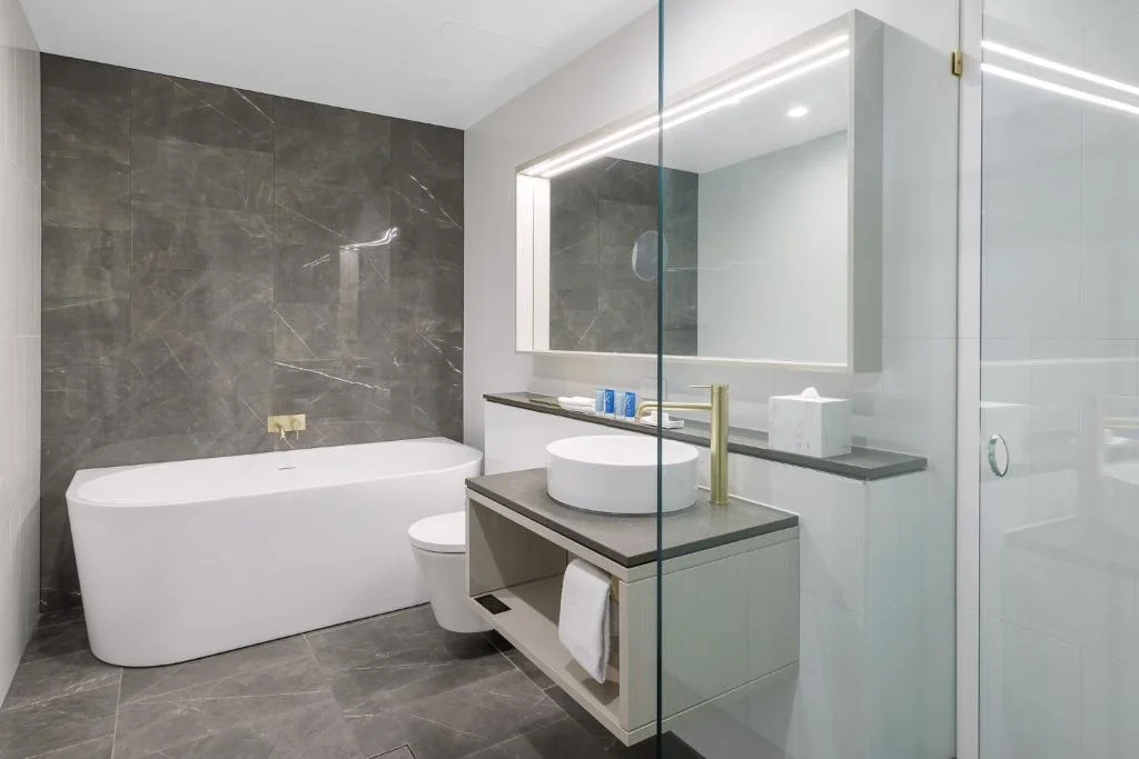 Two Bedroom Coast Suite, Meriton Suites Surfers Paradise