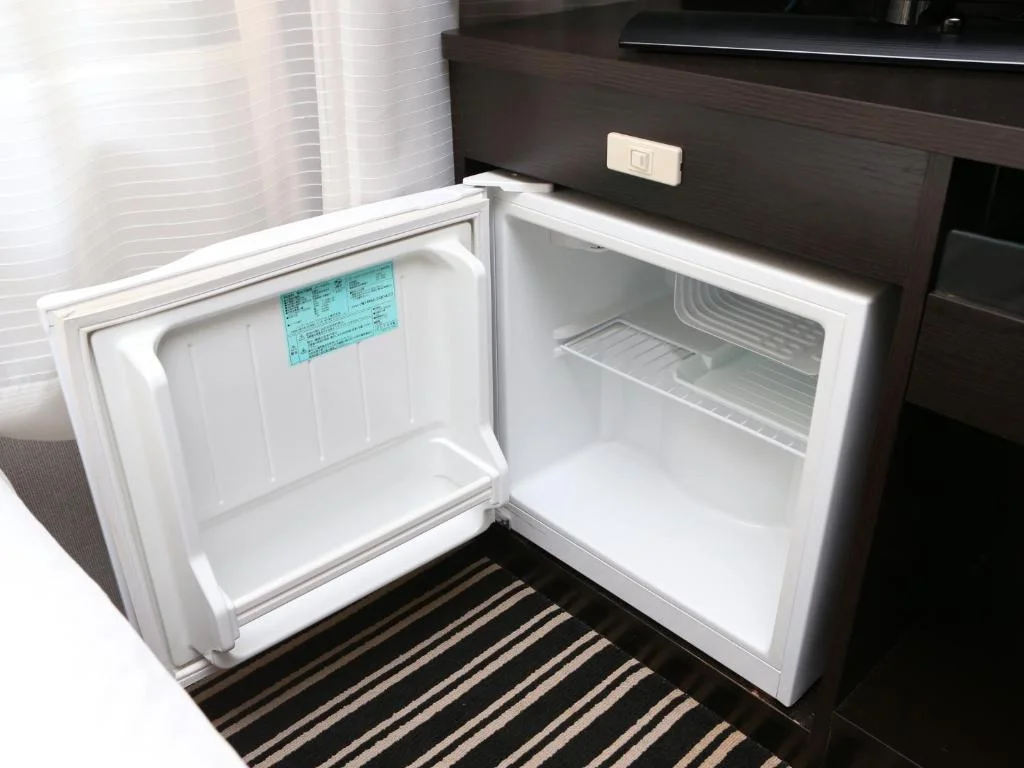 Small Twin Room, APA Hotel Takaoka Ekimae