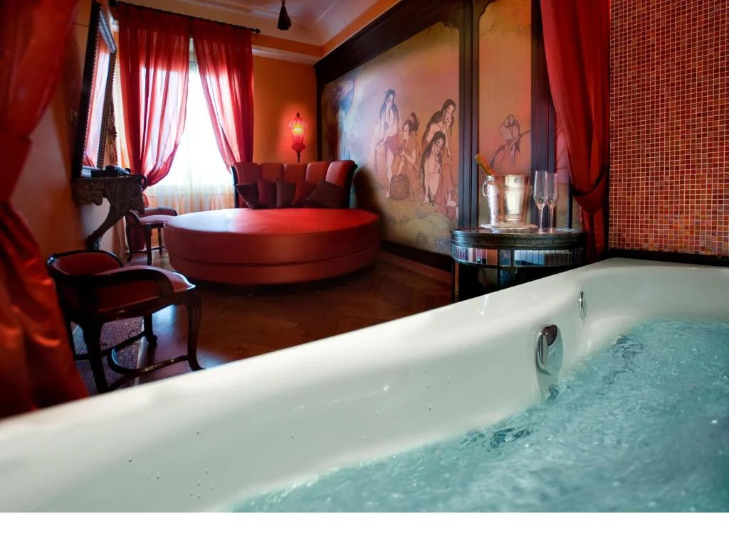 Suite, Grand Hotel Savoia