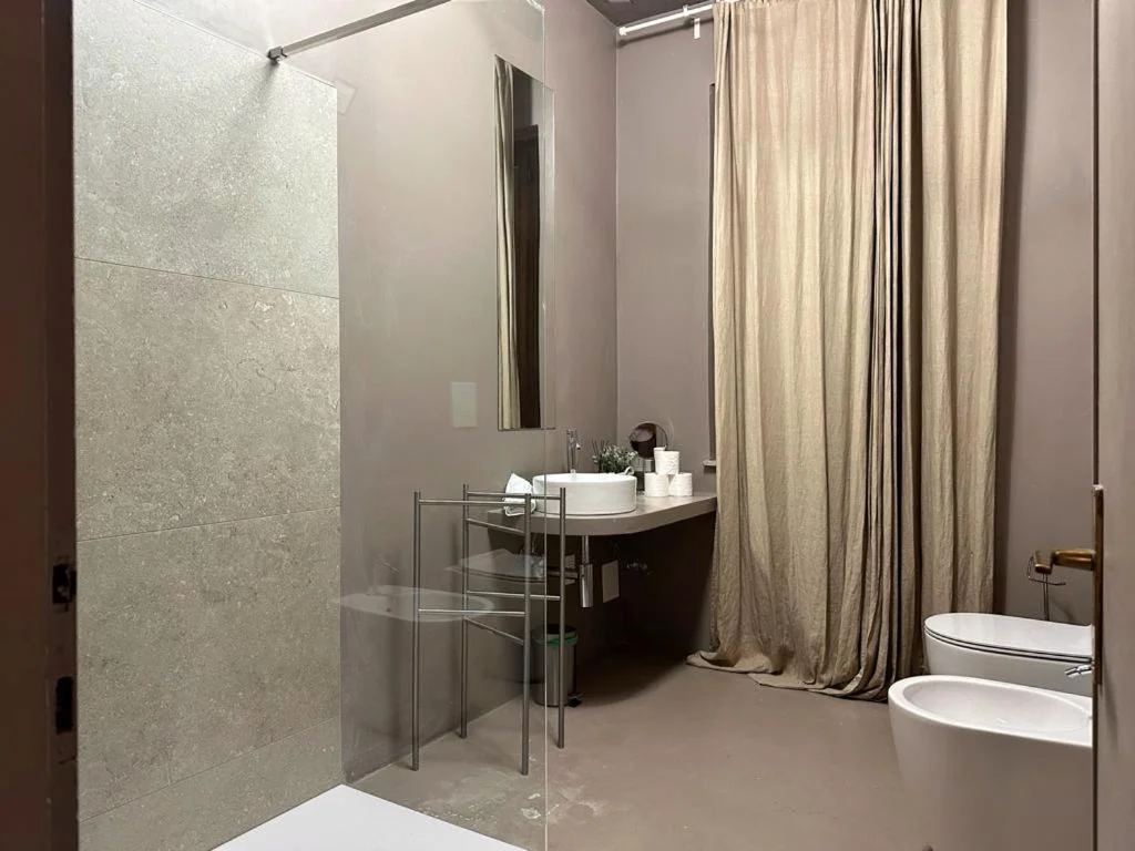 One-Bedroom Apartment, Welc-ōm Santa Giustina apartment