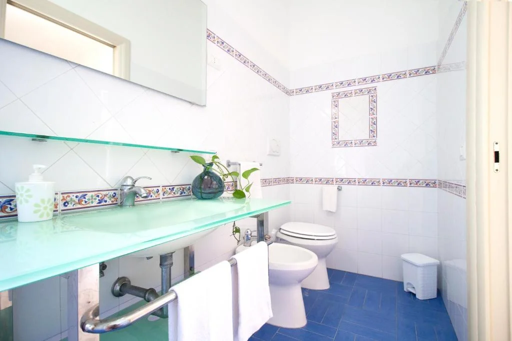 Double Room, LA CASA DEL SOLE - Beachfront B&B - Anzio