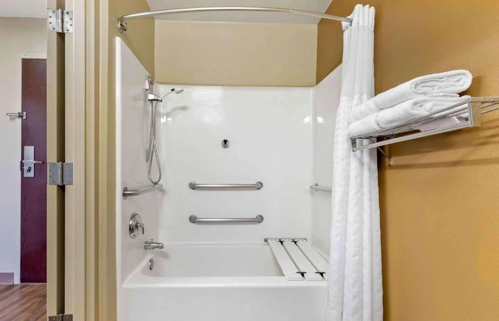 Queen studio with 1 Queen Bed - Disability Access/Non-Smoking, Extended Stay America Suites - Atlanta - Perimeter - Crestline