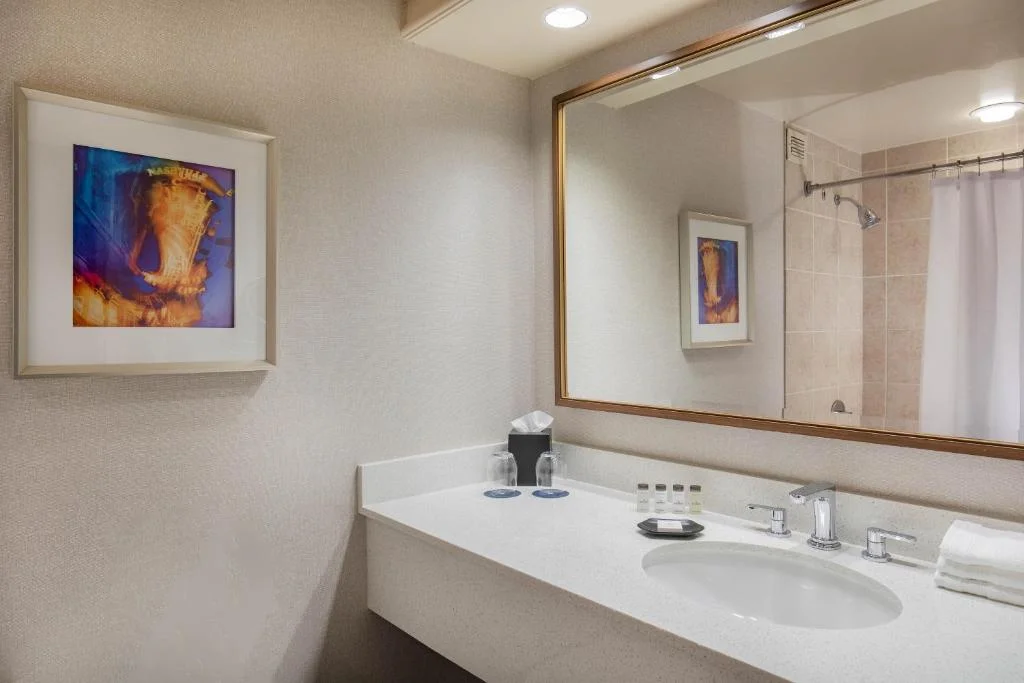 2 Queen Beds, Courtyard View, Sheraton Music City Nashville Airport