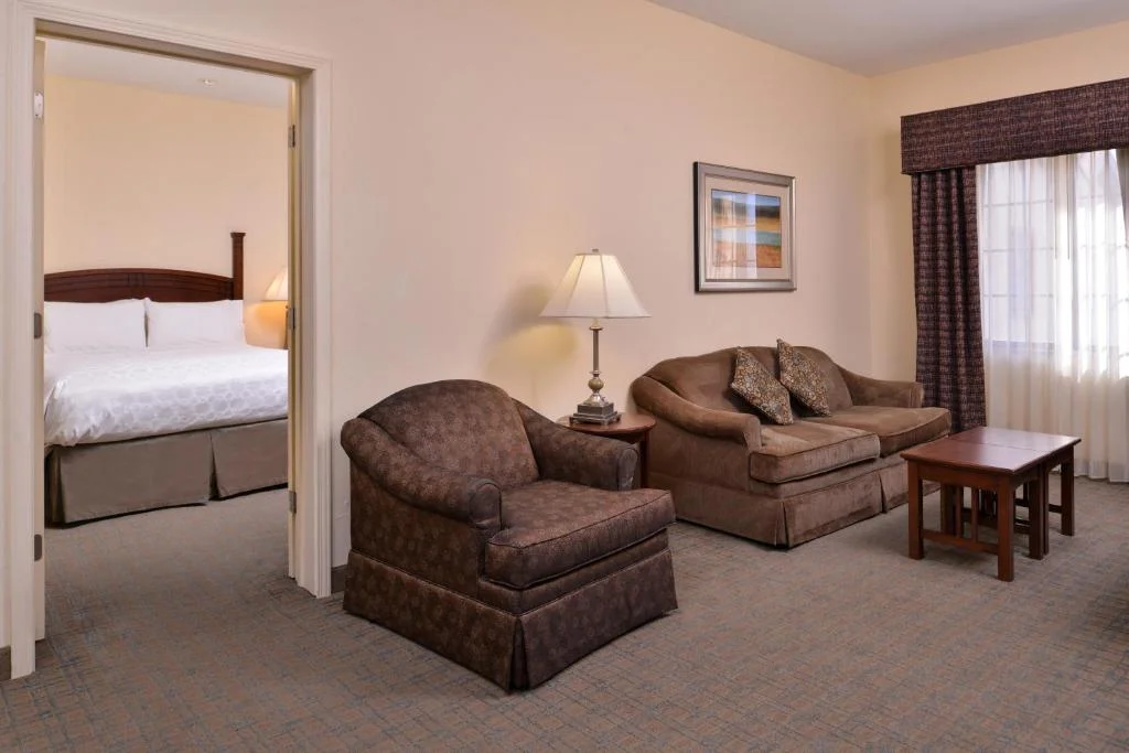 One-Bedroom King Suite with Communications Accessible Tub, Staybridge Suites Oklahoma City, an IHG Hotel