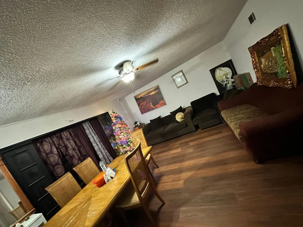 Queen Room, Zen Home
