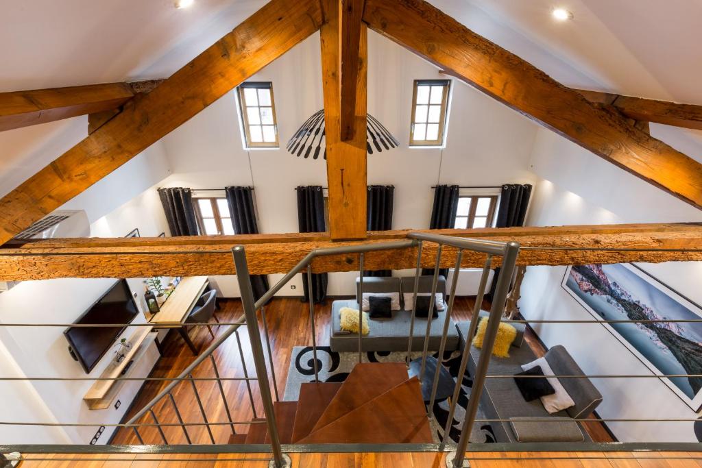 Duplex Apartment with Jacuzzi, Les suites sainte claire